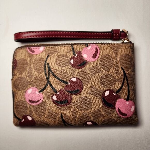 NWT Coach CZ450 Corner Zip Wristlet Signature Canvas Cherry Print Tan Multi v1 - Picture 2 of 3